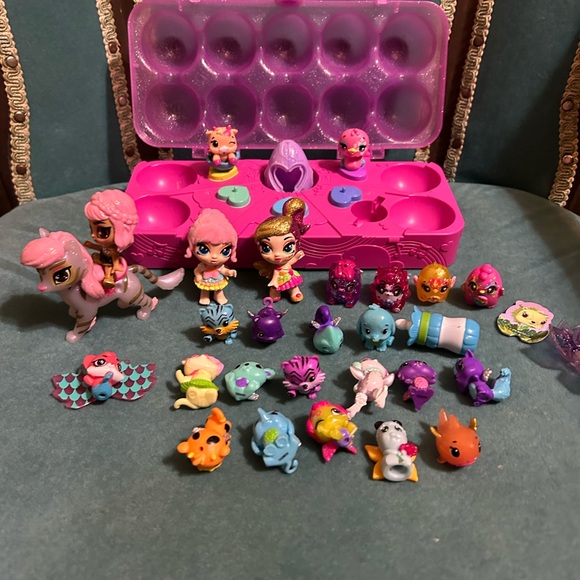 Hatchimals Colleggtibles Lot Mixed Animals Pixies Riders Wilder Sparkle Wing - Picture 1 of 5